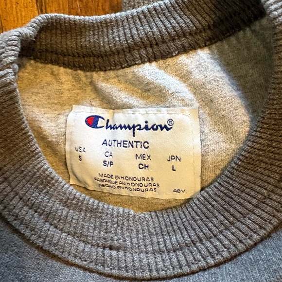 Champion Men's Blue Crewneck Sweater - Picture 2 of 5